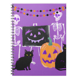 Niedliches Halloween-Lila-Notebook Notizblock