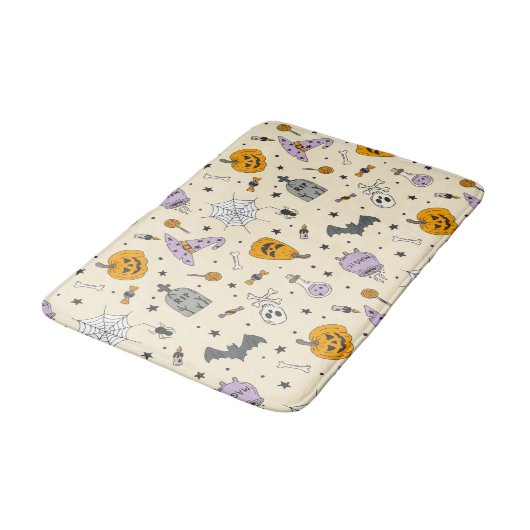 Niedliches Halloween-Muster Badematte (Schrägansicht)