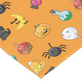 Niedliches Halloween-Muster mit orangefarbenem Hin Kurzer Tischläufer (Ecke)