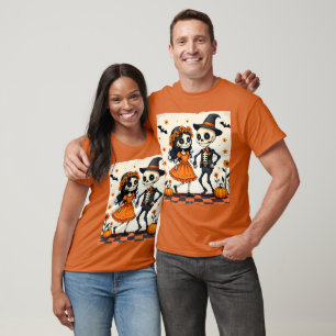 Niedliches Halloween Skeleton-Paar in Orange T-Shirt