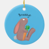 Niedliches Hasen mit KarottenCartoon Keramik Ornament (Hinten)