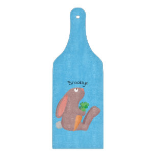 Niedliches Hasen mit KarottenCartoon Schneidebrett