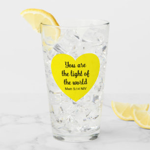 Niedliches hellgelbes Herz Licht der Weltbibel Glas