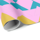 Niedliches, hellrosa Muster für moderne geometrisc Geschenkpapier (Rolleneckpunkt)