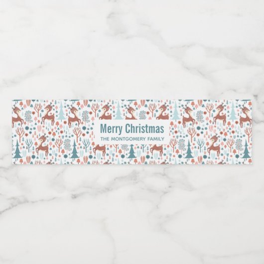 Niedliches Hirsch in Whimsical Forest Pattern Weih Wasserflaschenetikett (Einzelnes Label)