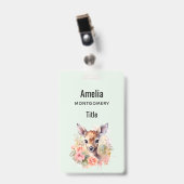 Niedliches Hirsch, umgeben von Rose Ausweis (Vorderseite mit Clip)