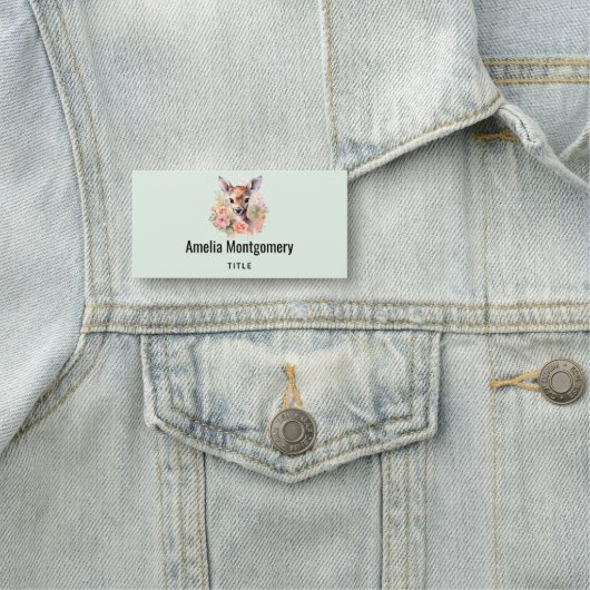 Niedliches Hirsch, umgeben von Rose Namensschild (Beispiel)