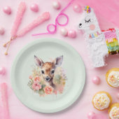 Niedliches Hirsch, umgeben von Rose Pappteller (Party)