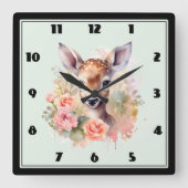 Niedliches Hirsch, umgeben von Rose Quadratische Wanduhr (Vorderseite)