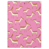 Niedliches Hirsch und Familie auf rosa Klemmbrett (Rückseite)