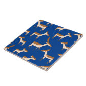 Niedliches Hirsch und Familie Fliese (Seite)