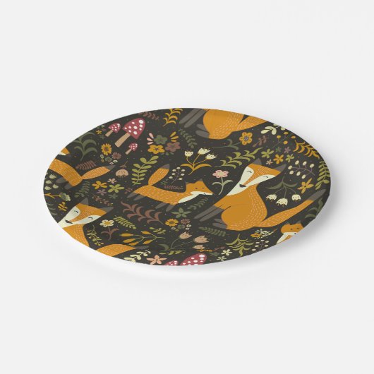 Niedliches Holzfußmuster Pappteller (Schrägansicht)