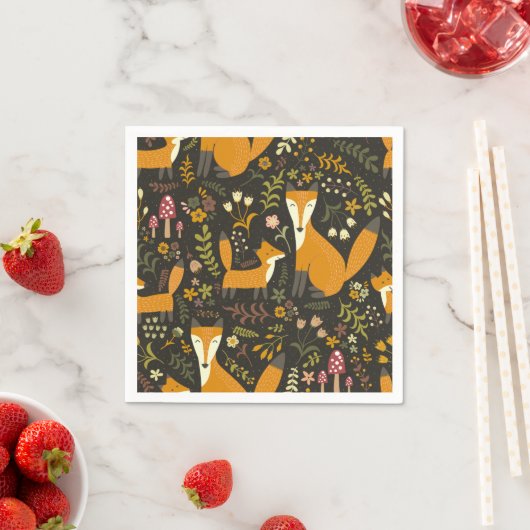 Niedliches Holzfußmuster Serviette (Beispiel)