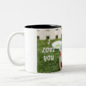 Niedliches Hund in Tasse (Links)