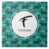 Niedliches Hundsmuster mit Diskettenohren und Knoc Fliese (Vorderseite)