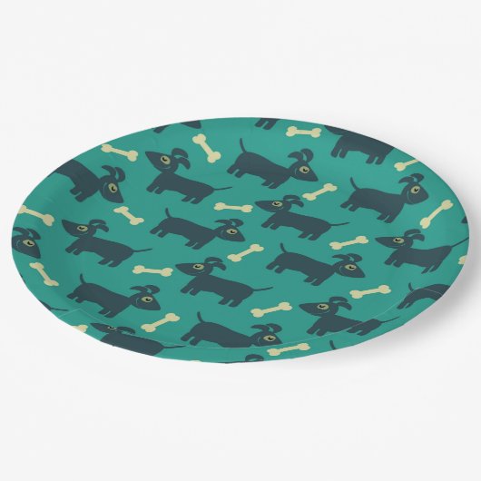 Niedliches Hundsmuster mit Knochen auf grünem Hint Pappteller (Schrägansicht)