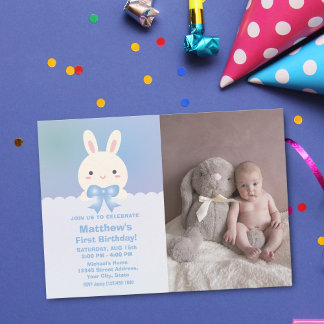 Niedliches "Irgendwas Bunny" ist das erste Geburts Einladung