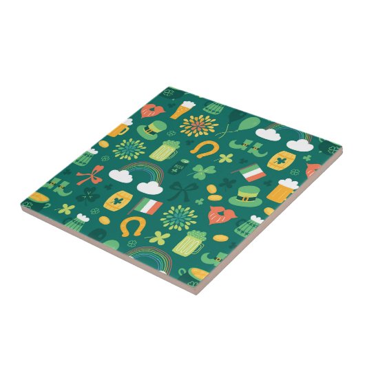 Niedliches irisches Ikonen-Muster Fliese (Seite)