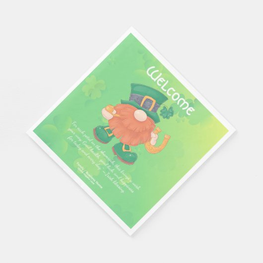 Niedliches Irish St. Patrick's Day Gnome Serviette (Ecke)