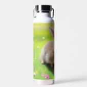 Niedliches Kaninchen auf einer Blume-Wiese Trinkflasche (Vorne)