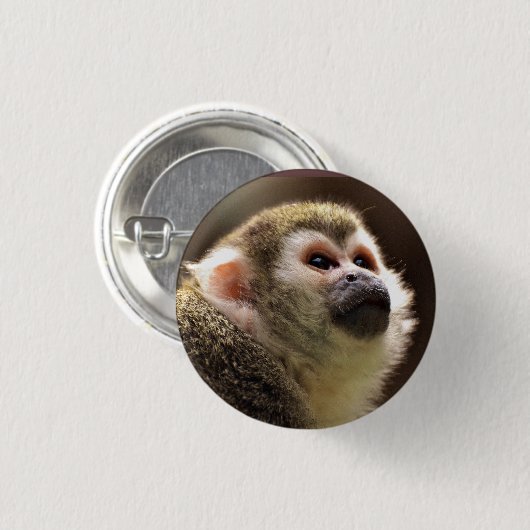 Niedliches Kapuzinerfass Button (Vorne & Hinten)