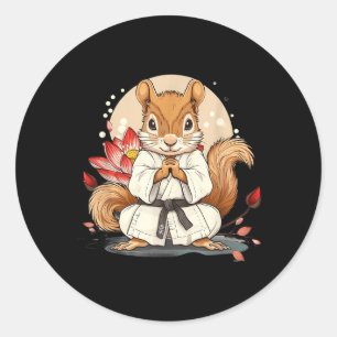 Niedliches Karate Eichhörnchen Lotusblume Kickboxe Runder Aufkleber