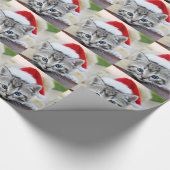 Niedliches Kätzchen mit Weihnachtshut Geschenkpapier (Ecke)