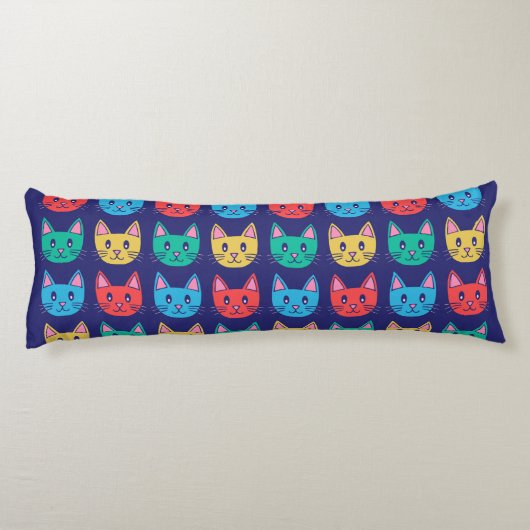 Niedliches Katzenmuster Seitenschläferkissen (Rückseite)