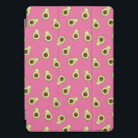 Niedliches Kawaii lächelndes Avocado-Muster iPad Pro Cover<br><div class="desc">Entzückende Avocado kennzeichnet gemusterte iPad Abdeckung ein ganz vorbei Muster des Lächelns und des Blinzelns der kawaii Artavocados auf einem vibrierenden rosa Hintergrund. Ein niedlicher Entwurf,  der für Avocadoliebhaber oder kawaii Fans perfekt ist!</div>