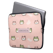 Niedliches Kawaii Pastel Frog Design auf rosa pers Laptopschutzhülle (Vorderseite Links)