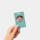 Niedliches Kind im Fußball farbenfroh, benutzerdef Ausweis (Handheld)