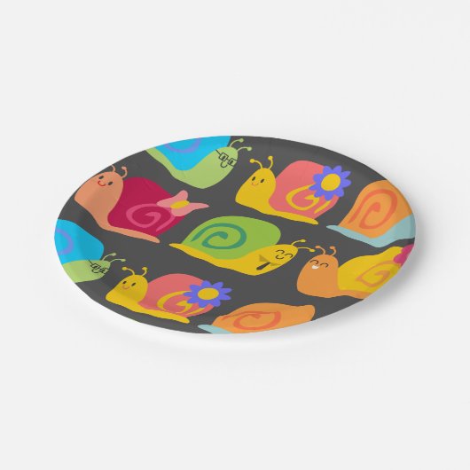 Niedliches Kinderdesign Pappteller (Schrägansicht)