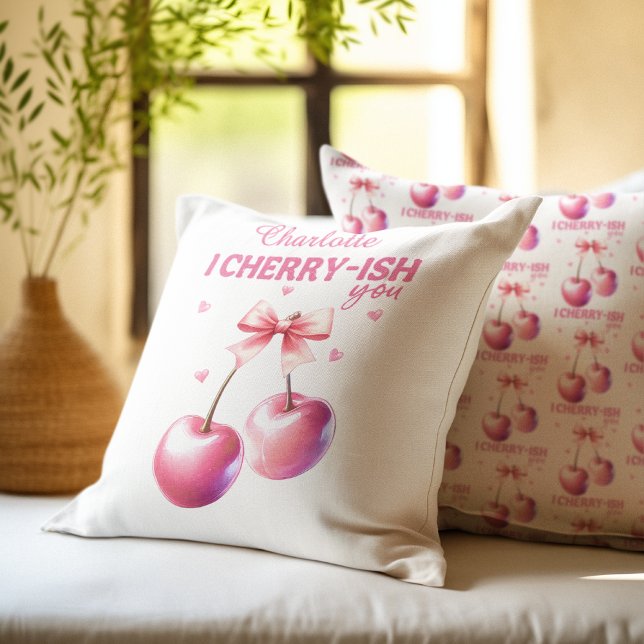 Niedliches Kirschskript Personalisiert Valentinsta Kissen (Cute Cherry Script Personalized Valentine’s Day Throw Pillow)