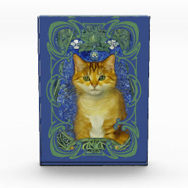 Niedliches Kitten im Vintagen Jugendstil Fotoblock