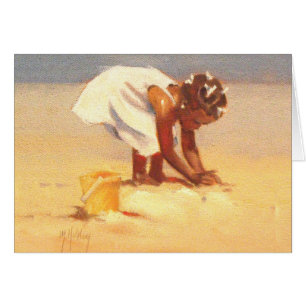 Niedliches kleines Mädchen, das Sandspielen