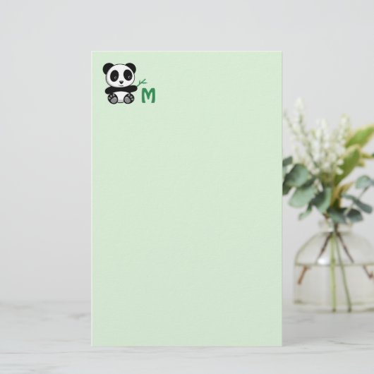 Niedliches kleines Panda mit einem Bambusmonogramm Briefpapier (Stehend Vorderseite)
