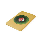 Niedliches kleines Rotes Pilz Badematte (Schrägansicht)