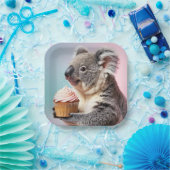 Niedliches Koala mit Cupcake Pastell Gradient Pappteller (Party)