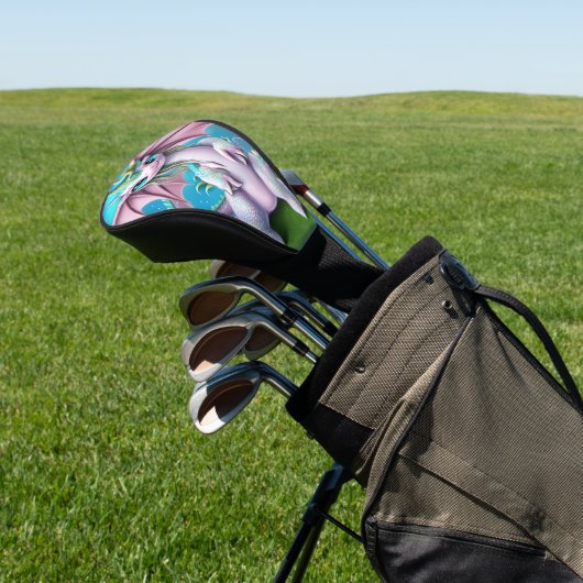 Niedliches Lächeln Baby Dragon mit Blume Golf Headcover (In SItu)