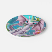 Niedliches Lächeln Baby Dragon mit Blume Pappteller (Schrägansicht)