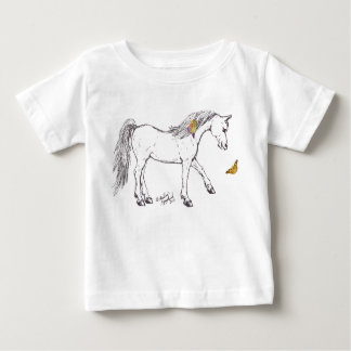 Niedliches Lächeln Pferd mit Schmetterling-Shirts Baby T-shirt