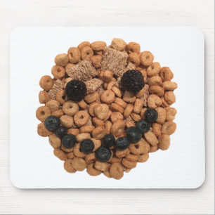 Niedliches Lächeln von Obst und Getreide Mousepad
