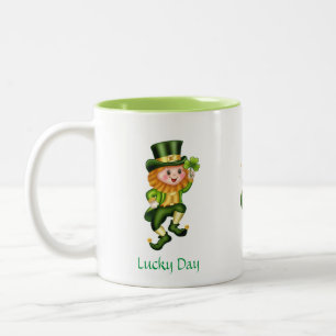 Niedliches Leprechaun, Kalligrafie und Gold-Pot Zweifarbige Tasse