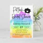 Niedliches lesbisches Rainbow Potluck-Brautparty Einladung (Stehend Vorderseite)