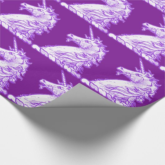 Niedliches Lila Einhornmuster Geschenkpapier (Ecke)