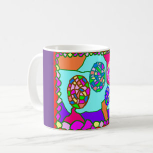 Niedliches lila gemustertes Mischdesign auf einer  Kaffeetasse