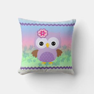 Niedliches Lila Owl Throw Kissen