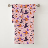 Niedliches Lila und rosa Halloween-Muster Badhandtuch Set (Insitu)