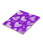 Niedliches Lila White Scribbled Herz mit Liebe Scr Fliese (Seite)