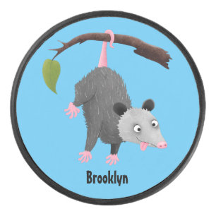 Niedliches lustiges Opossum aus Cartoon Eishockey Puck